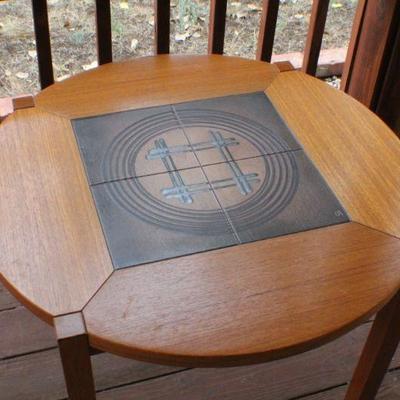 Lot #241: Vintage Mid Century Modern Tile Top Accent Round Side Table 31.5" Round x 20" Tall