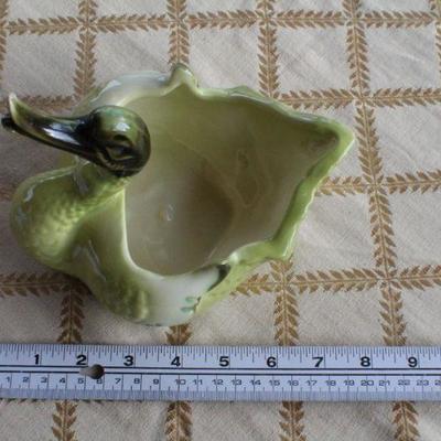 Lot #251: Vintage HULLâ„¢ Pottery Green Duck Dish  