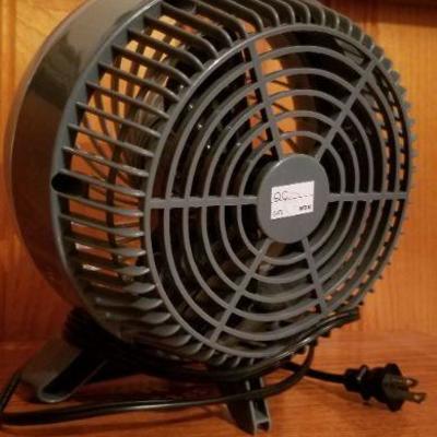 Lot #267: HONEYWELL Small Table Fan Office Saver