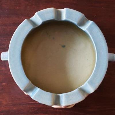Lot 272: Vintage Roseville Ashtray 