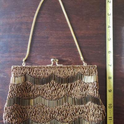 Lot 274: (2) Vintage Beaded Purses