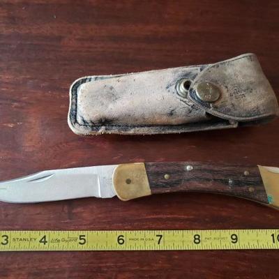 Lot 279: Vintage Buck 110 Knife with Case