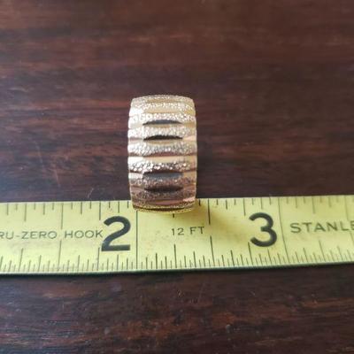 Lot 289: 14k Yellow Gold Ring