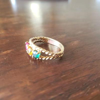 Lot 296: 10k Yellow Gold Ring with Emerald, Citrine & Ruby