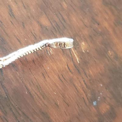 Lot 297: 14k Yellow Gold Gecko 