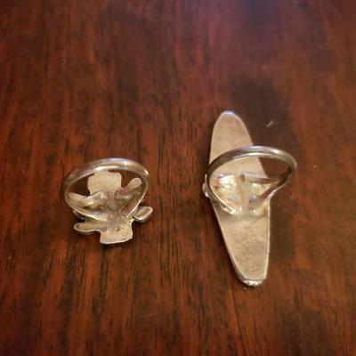 Lot 301: (2) Unmarked Navajo Inlay Rings
