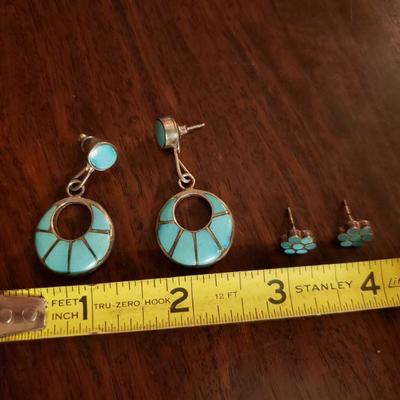 Lot 307: (2) Navajo Pairs of Earrings 