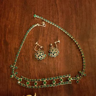 Lot 312: Rhinestone Jewelry Lot