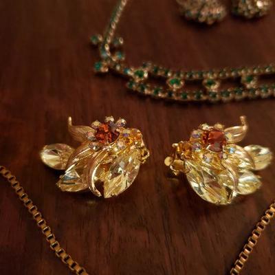 Lot 312: Rhinestone Jewelry Lot