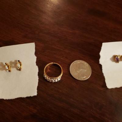 Lot 319: Gold Filled Jewelry Lot