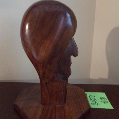LOT 16  CARVED WOODEN HEAD