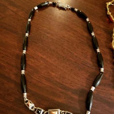 Lot 325: Vintage Necklace Lot