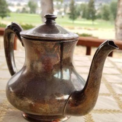 Lot #338: Vintage Silverplated WALLACE Teapot