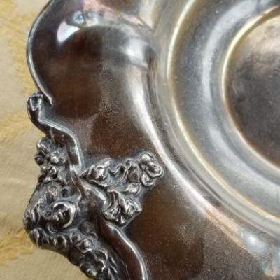 Lot #342: Vintage Silver Plated Serving Dish w/ Handle
