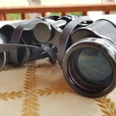 Lot #349: Vintage BUSHNELL 7 x 35 InstaVision Binoculars