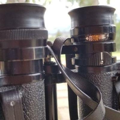 Lot #349: Vintage BUSHNELL 7 x 35 InstaVision Binoculars