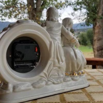 Lot #371: Vintage Porcelain Case Quartz Mantle Clock 