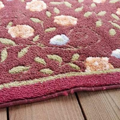 Lot #378: Home Floor Rug 48" x 31.5"