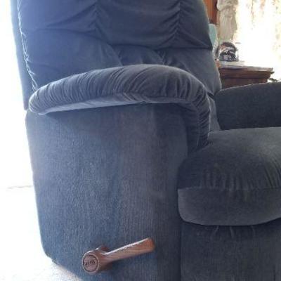 Lot #381: Vintage Plush Blue La-z-Boy Recliner 