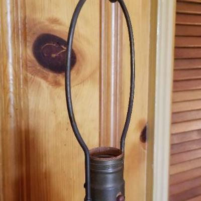 Lot #392: Vintage Floral 4-Scene Table Lamp