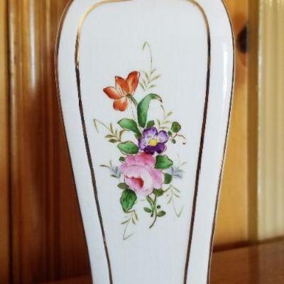 Lot #392: Vintage Floral 4-Scene Table Lamp