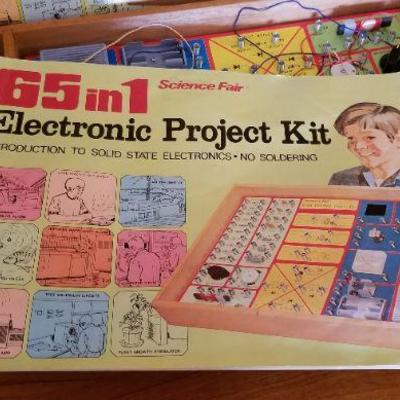 Lot #395: Vintage 65 in 1 Electronic Project Kit