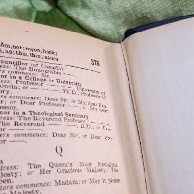Lot #409: Vintage 1943 WEBSTER'S Dictionary Hardback Reference 376 pages