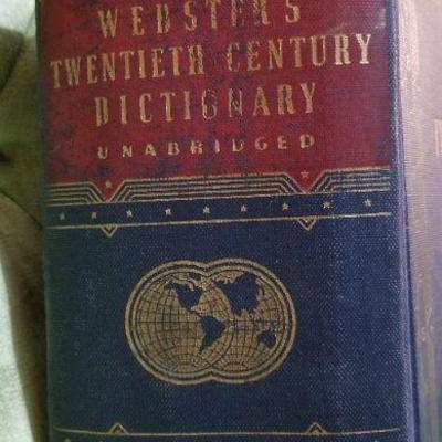 Lot #409: Vintage 1943 WEBSTER'S Dictionary Hardback Reference 376 pages
