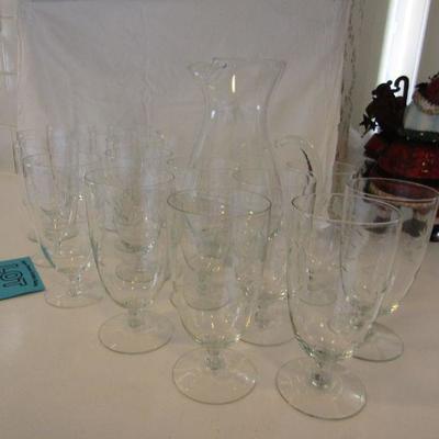 LOT 82  ETCHED GLASSWARE