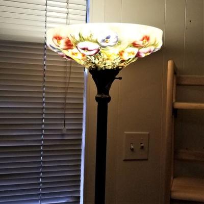Lot #111  Contemporary Floor Lamp with great glass shade in the Antique Style