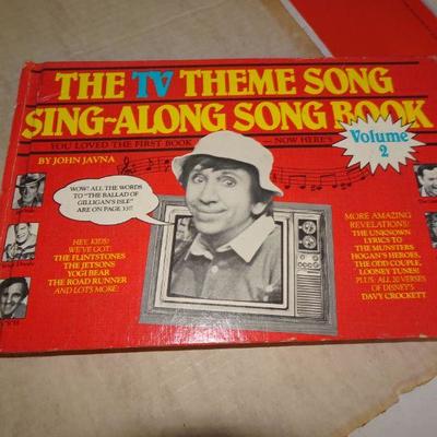 1985 The TV Theme Song Sing-Along Song book 