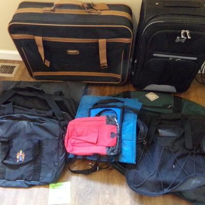 LOT 77  LUGGAGE & BAGS