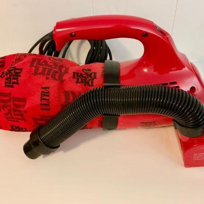 #198  MINI DIRT DEVIL HAND HELD VACUUM