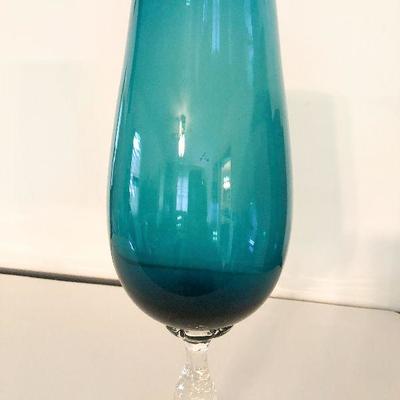 L17: Decorative Blue Glass Home Decor