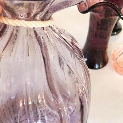 L18: Purple and Pink Decorative Glass Lot