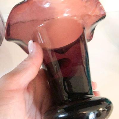 L18: Purple and Pink Decorative Glass Lot