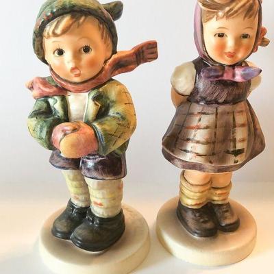 L32: Hummel Boy & Girl (421/258)
