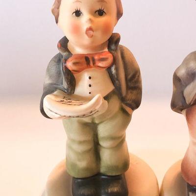 L39: Hummel Lot Soloists 135 