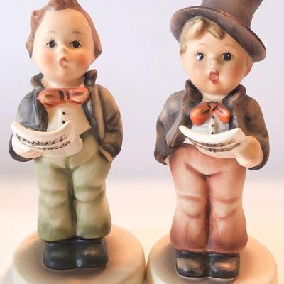 L39: Hummel Lot Soloists 135 