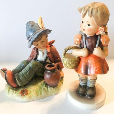 L40: Hummel Coffee Break & School Girl