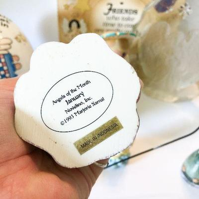 L54: Lot of Angel Decorations