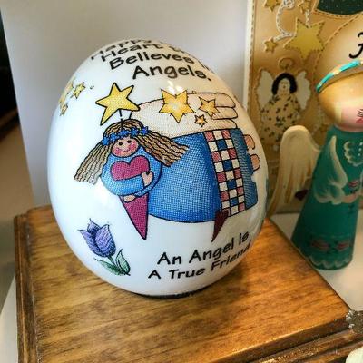 L54: Lot of Angel Decorations