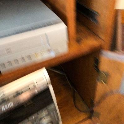 L74: Sony Compact Disc Stereo and Speakers