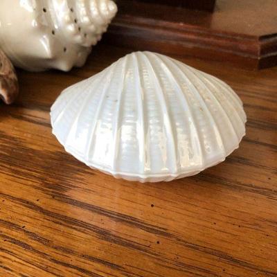 L75: Beachhouse/ Nautical Decor