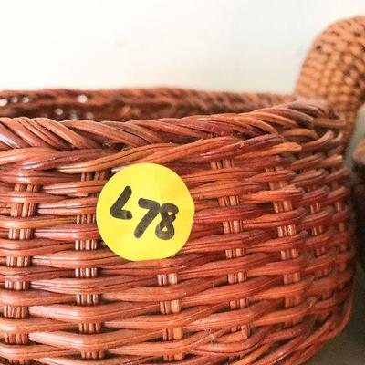 L78: Vintage Basket Lot Turtle, Rabbit, Duck