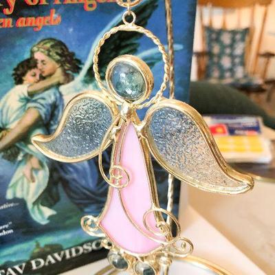 L87: A Dictionary of Fallen Angels and Decorations