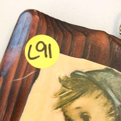 L91: Vintage Hummel Wall Plaque