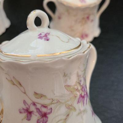K20: Porcelain Creamer, Sugar, and More lot