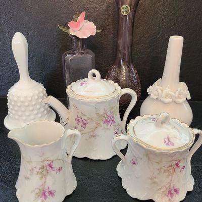 K20: Porcelain Creamer, Sugar, and More lot