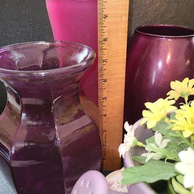 K28: Colorful Vase Lot